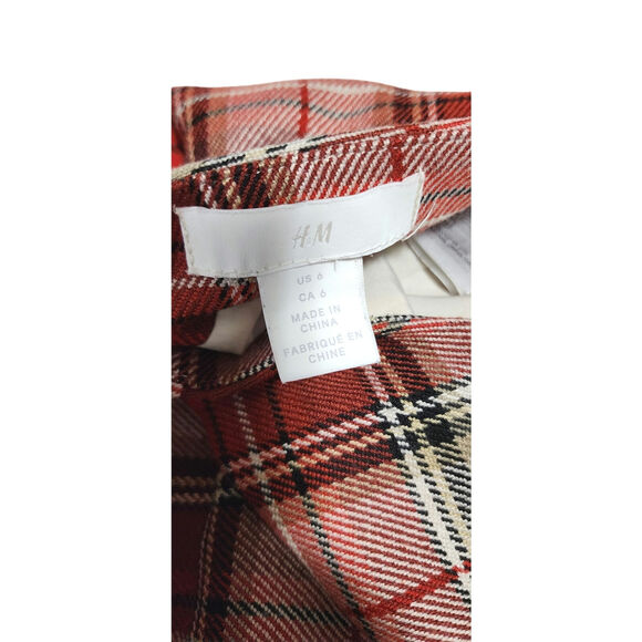 H&M Red Plaid Short Mini Skirt Womens Size 6 - Picture 3 of 6